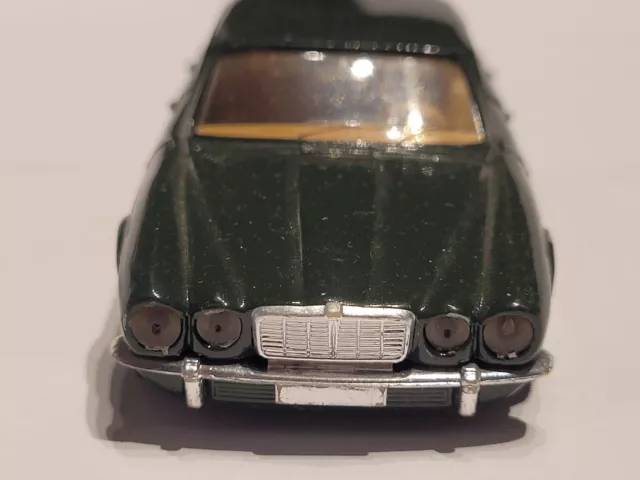Miniature 1/43 SOLIDO JAGUAR XJ 12 sans boite