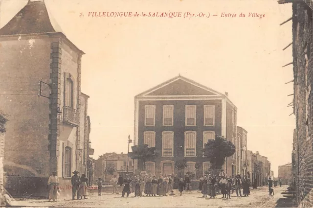 CPA 66 VILLELONGUE DE LA SALANQUE ENTER DU VILLAGE (rare shot