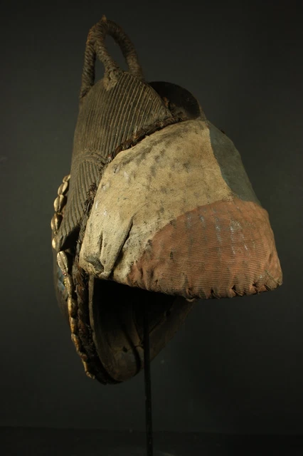 African Black Okuyi helmet mask - PUNU tribe - Gabon, TRIBAL ART,  CRAFTS 6