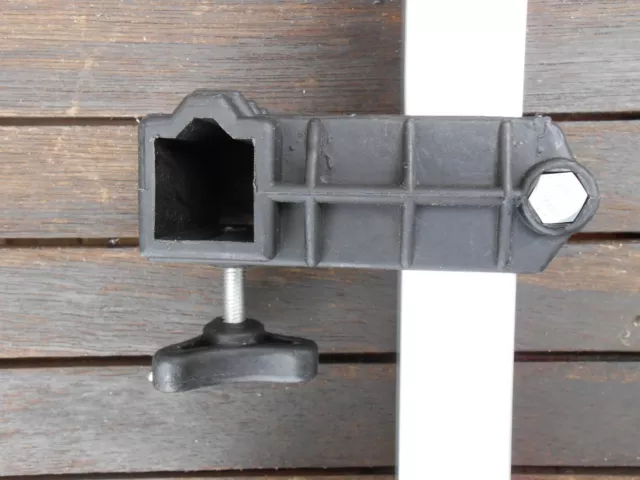 FISHING SLIDING BRACKET FITS 25mm SQUARE BAR PLUS ANY LEGS ETC UP TO TO 21mm