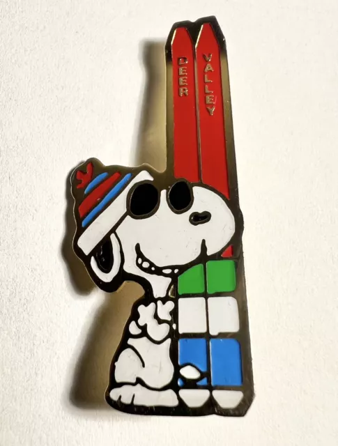 Vintage Ski Pin DEER VALLEY  PARK CITY UTAH Peanuts Snoopy