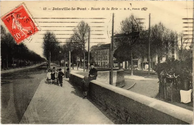 CPA AK Joinville le Pont Route de la Brie FRANCE (1283448)