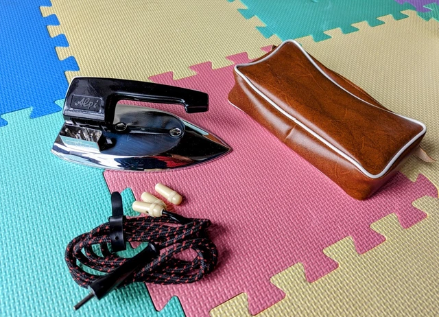 Fer à Repasser De Voyage Alpi Vintage – Modèle 72 – Avec Custode – Fonctionnel