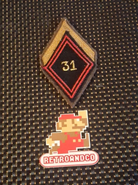 Insigne Brodé Argent 9e RT Régiment Du Train Marseille - Losange France