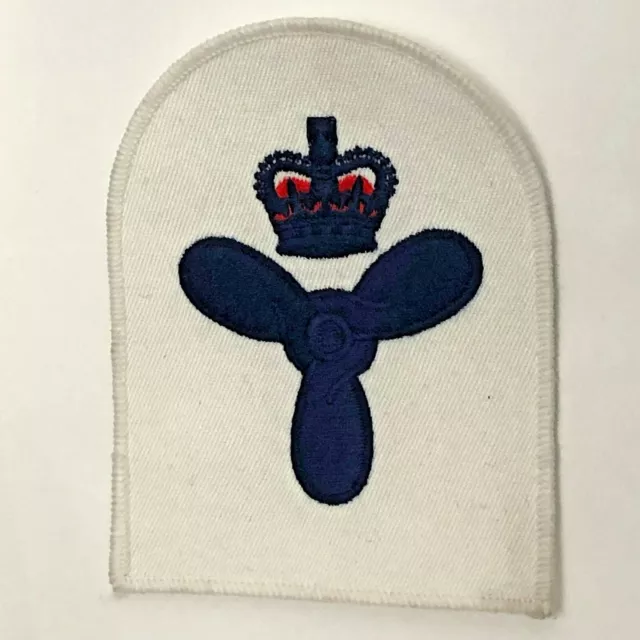 1980's Royal Navy Engineering Mechanic Queens Crown  Badge Patch