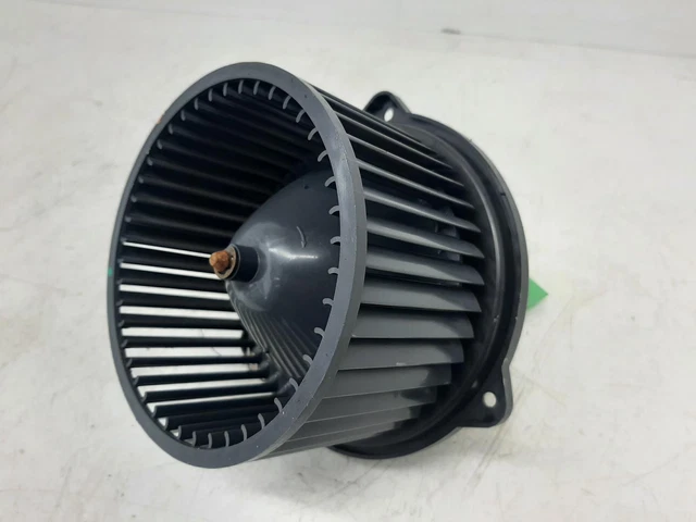2010 HYUNDAI I10 1,2 L Assemblaggio ventola riscaldatore benzina/soffiatore