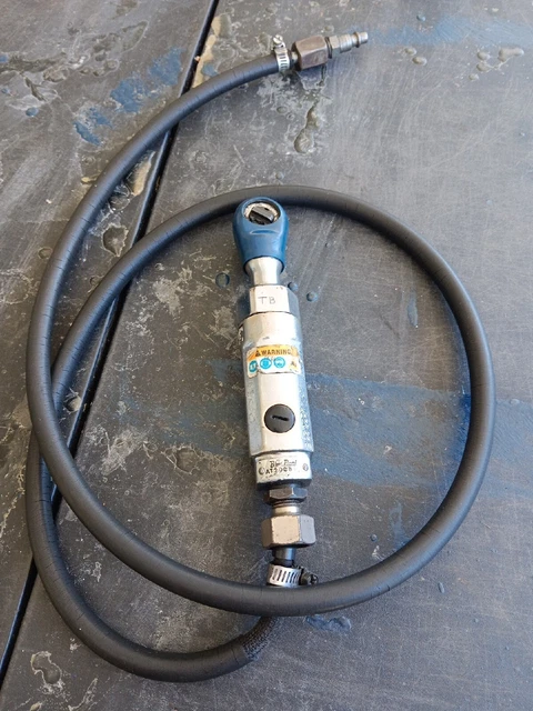 BLUE POINT PNEUMATIC AIR RATCHET MODEL AT200B 1/4" DR. w/ Swivel Hose Attachment