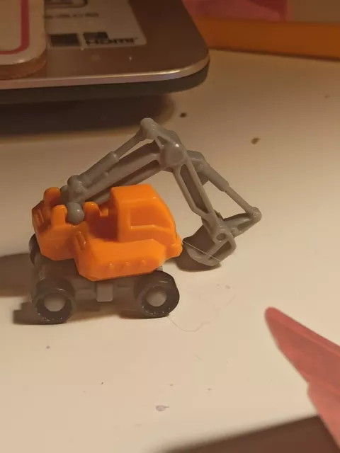 Bagger von Kinder Surprise