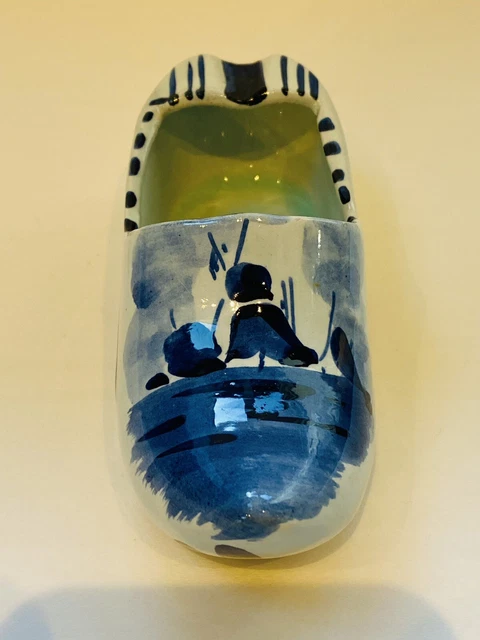 Hand Painted Delft Blue Dutch Clog/Shoe Windmill Holland Ashtray