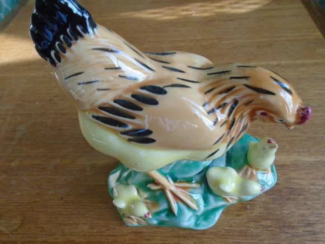 Vintage Ceramic Farmyard Mother Hen with her Chicks
