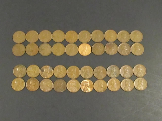 1944 " S "  &  1958 " D "  Lincoln Wheat Cent / Penny Lot Of 40 Coins
