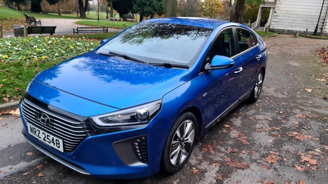 2017 Hyundai Ioniq 1.6 GDi Hybrid Premium SE 5dr DCT Hatchback hybrid