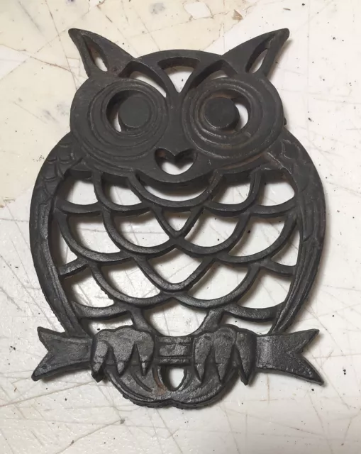 Vtg Cast Iron Metal Owl Trivet Coaster Wall Decor Hot Pad Black Footed Taiwan 6”
