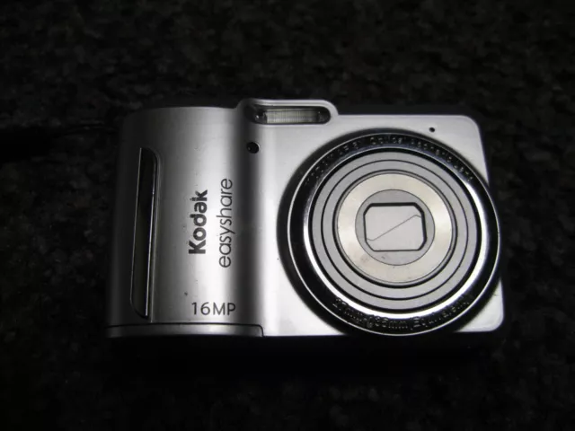 Kodak EasyShare C1550 16MP Digital Camera w/ 5x Optical Zoom working