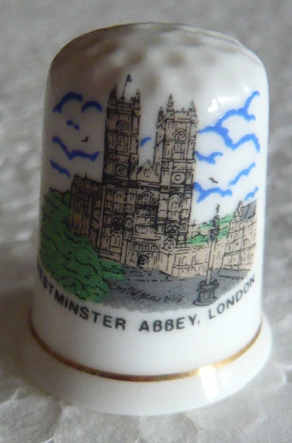 Dé à Coudre En Porcelaine Russe - Merveilles Russie