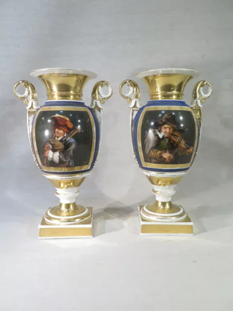 Ancienne Paire De Vases En Porcelaine Peinte Empire Joueurs Musique Hollandais