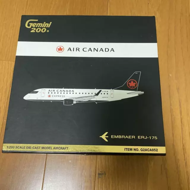 Gemini 200 Diecast Aircraft Model 1/200 AIRCANADA EMBRAER E175