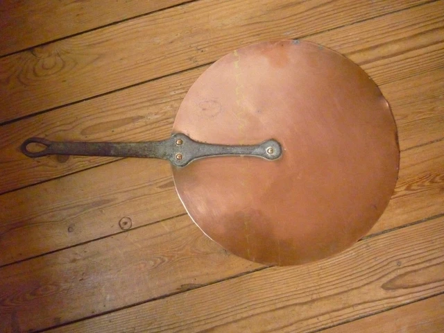large french copper pan lid french vintage antique XIX CENTURY DIAM 12 INCHES large french copper pan lid french vintage antique XIX CENTURY DIAM 12 INCHES