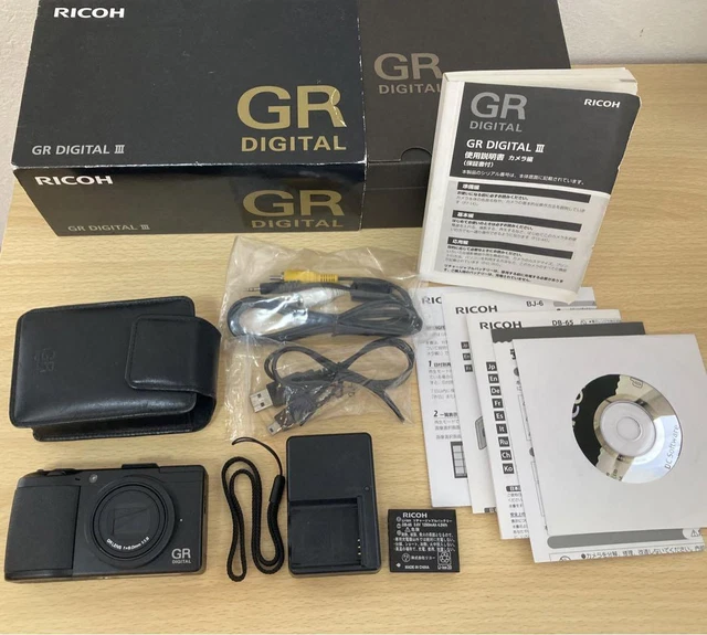 [Excellent] RICOH GR DIGITAL III GRDIGITAL3 Digital Camera From Japan 24.2MP 2