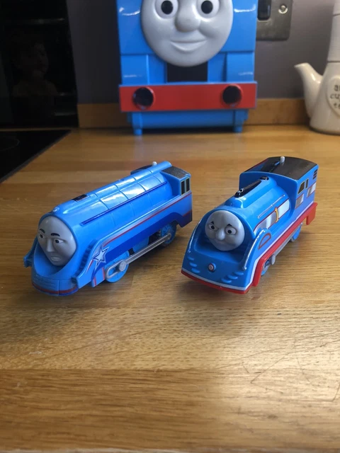 Streamline Thomas Trackmaster THOMAS AND FRIENDS Trackmaster Trains Streamline Thomas & Shooting Star ...