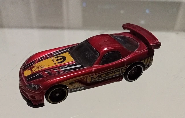 Hot Wheels Dodge Viper (208)