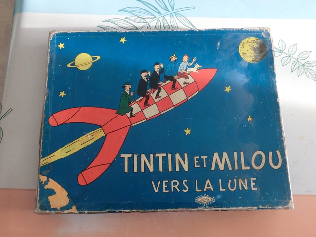 Les Aventures de Tintin :: Tintin et milou vers la lune