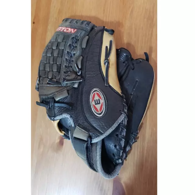 Easton 13in infield baseball glove right hand throw t-13 Typhoon