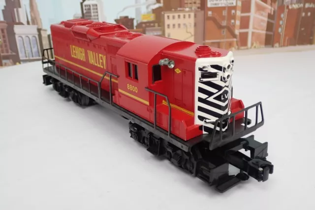 Vintage 1980's Lionel O Gauge No.8800 Lehigh Valley GP-9 Diesel Locomotive Vintage 1980's Lionel O Gauge No.8800 Lehigh Valley GP-9 Diesel Locomotive