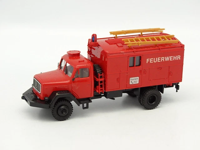 ROCO OPEL BLITZ TLF15 fourgon citerne Pompiers Salzburg HO 1/87 EUR 20