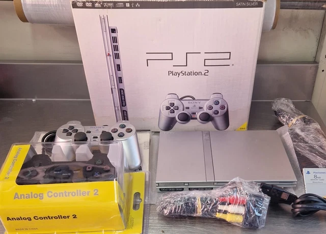 PlayStation 2 Slim Silver + Controller wireless e Cavi NUOVI + Gioco