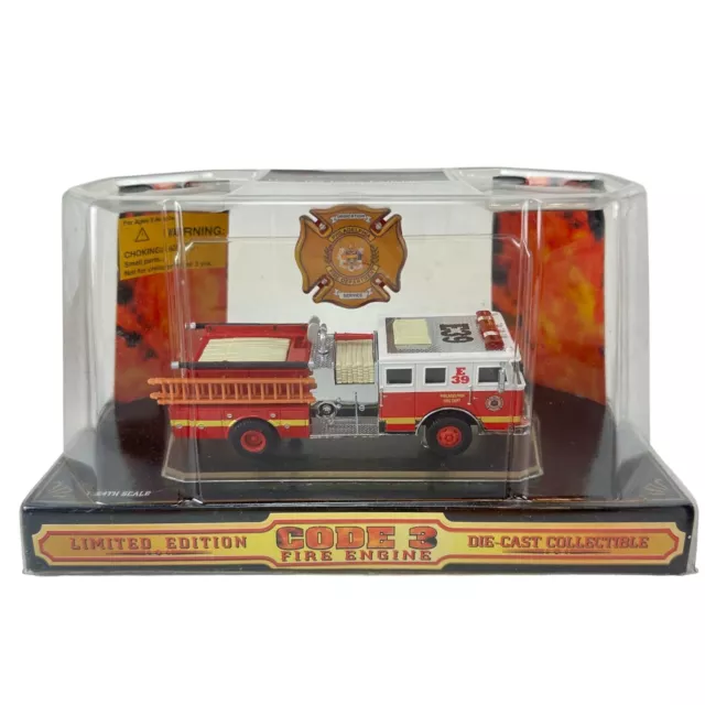 Code 3 Fire Engine Die Cast Model Philadelphia Fire Dept 1:64