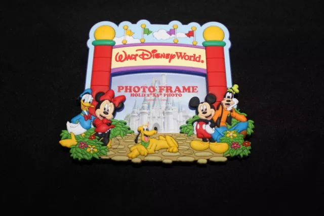 Walt Disney World Mickey & Friends Magnetic Picture Frame W/ Stand 2" ×3"