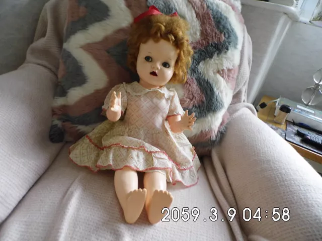 VINTAGE 1950s 21 INCH PEDIGREE JOINTED KNEE WALKER DOLL ORIGINAL TAGGED DRESS