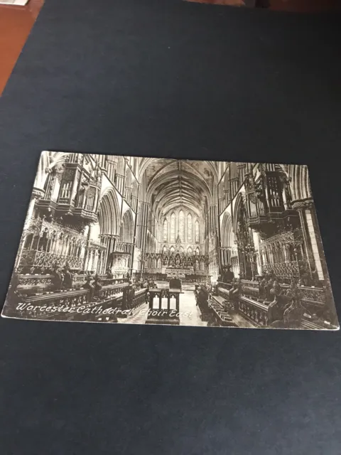 Worcester Cathedral. Choir East.  Vintage Postcard