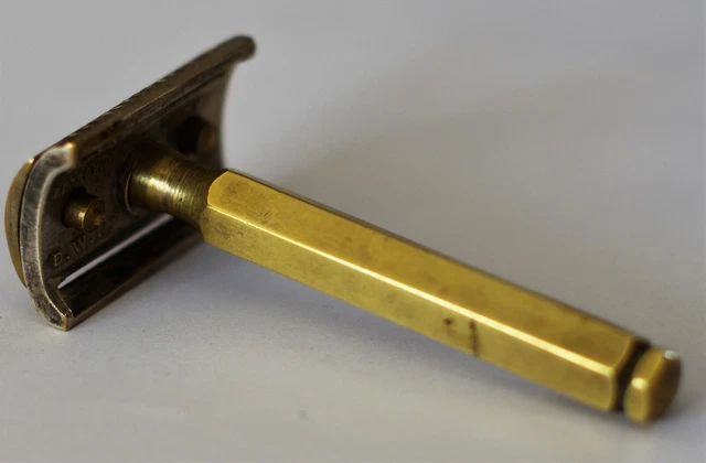 ANCIEN RASOIR MÉCANIQUE métal Approved by D.W.P. Palestine EUR 19,00 ...