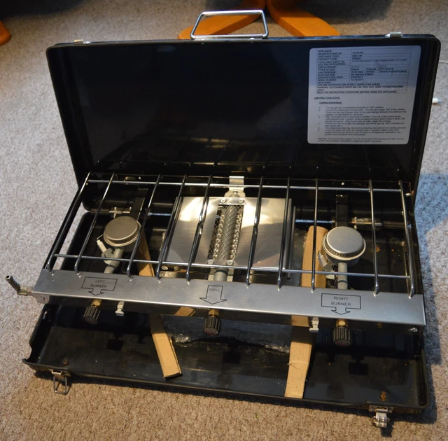 HI GEAR PORTABLE Gas Cooker camping Travel 2x Hob & Grill Good