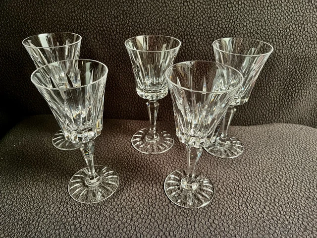 5 VERRES A VIN CRISTAL DE SEVRES - Modèle Marigny - H : 15,3 cm EUR 25