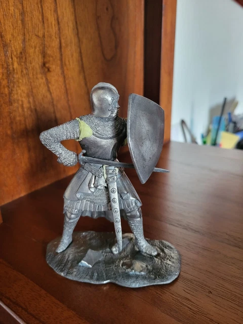 Figurine Chevalier Normand Porte-étendard – 90mm (1/18), Plomb à Peindre (occasion)