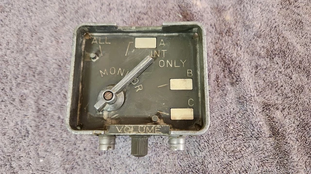 C-2298/Vrc Control For Am-1780/Vrc  -  An/Vic-1 Intercom Military Radio Humvee