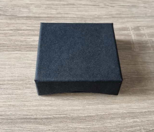Schmuckbox Etui schwarz Geschenkschachtel Karton Box mit Polster gefüllt "NEU"