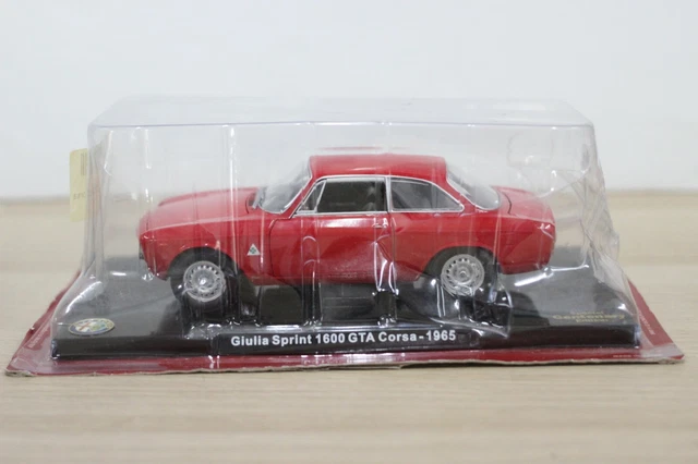 アルファロメオ ジュリア スプリント 1600 GTA コルサ アシェット 1/24