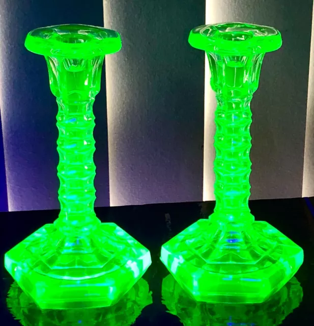 ⭐PAIR~VINTAGE WALTHER 1930s ART DECO GREEN URANIUM~DEPRESSION GLASS CANDLESTICKS