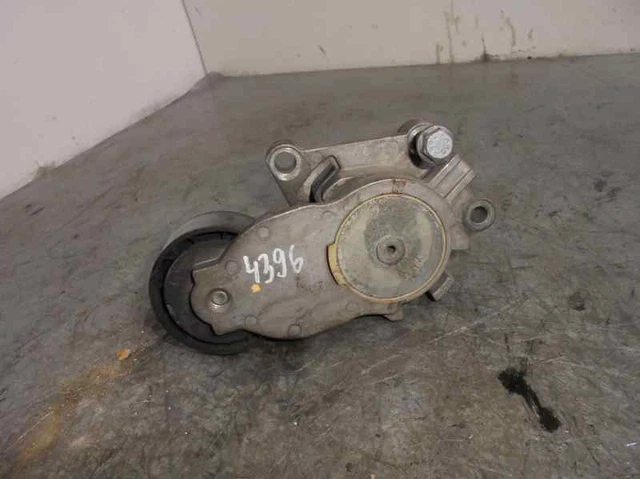 galet tendeur pour CITROEN C4 COUPE 1.6 HDI 2004 1060941