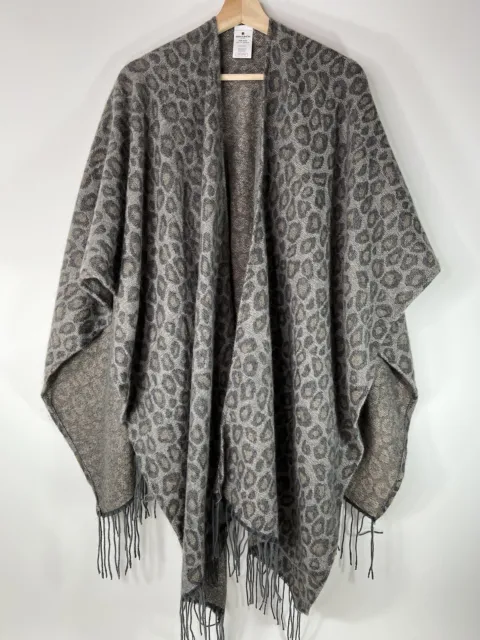 Woolrich Cozy Blanket Wrap Shawl Travel Blanket Gray Animal Print OSFA