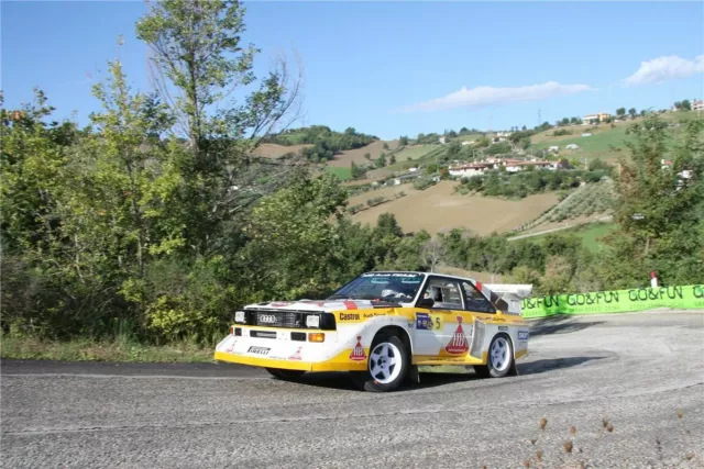 Poster Foto 75x50 cm Audi Sport Quattro S1 Rallylegend San Marino 2013 Gerber