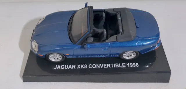 I119920 DE AGOSTINI 1/43 - Jaguar XK8 Convertible (1996)