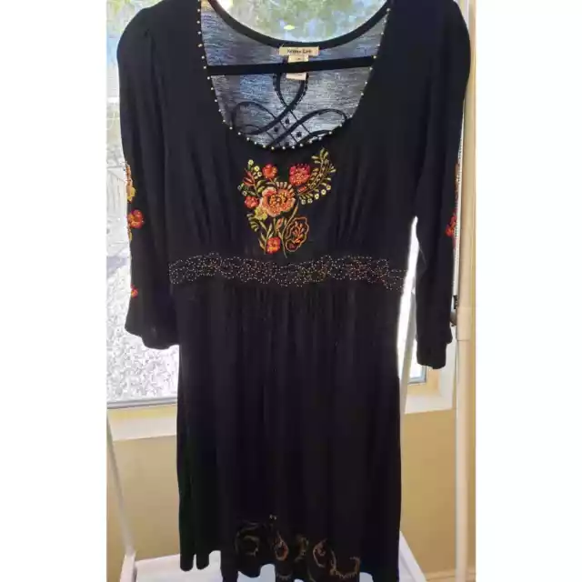 Krista Lee Embroidered, Embellished Blue Rayon Dress. Size M