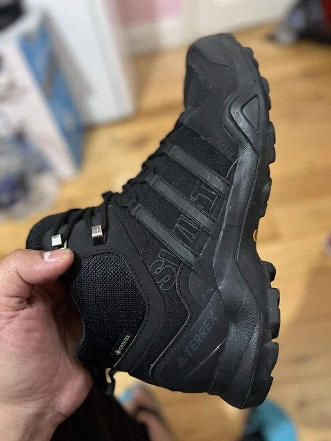 Adidas terrex swift deals r2 gtx sale