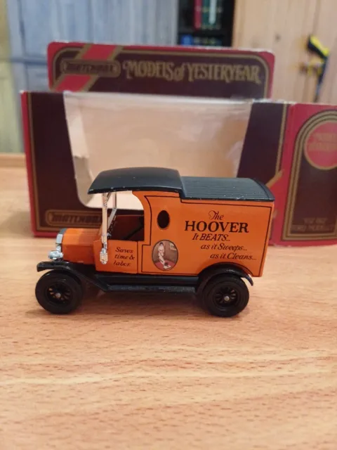 Matchbox Models Of Yesteryear 1912 Y12 Ford T 'The Hoover' Diecast Model Van