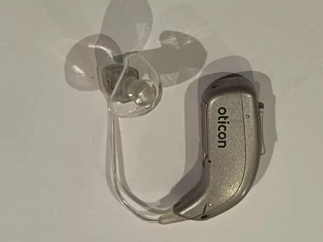 Oticon More 1 (inc Charger)